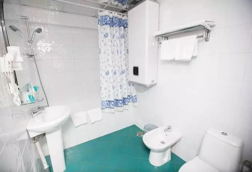 スイート, Azimut Hotel Kemerovo
