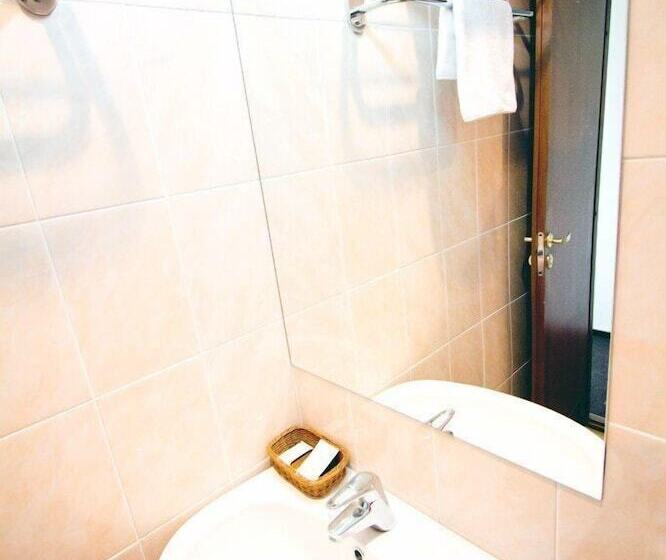 غرفة قياسية فردية, Art Ulyanovsk