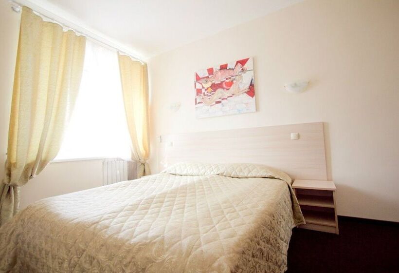 غرفة عائلية, Art Ulyanovsk