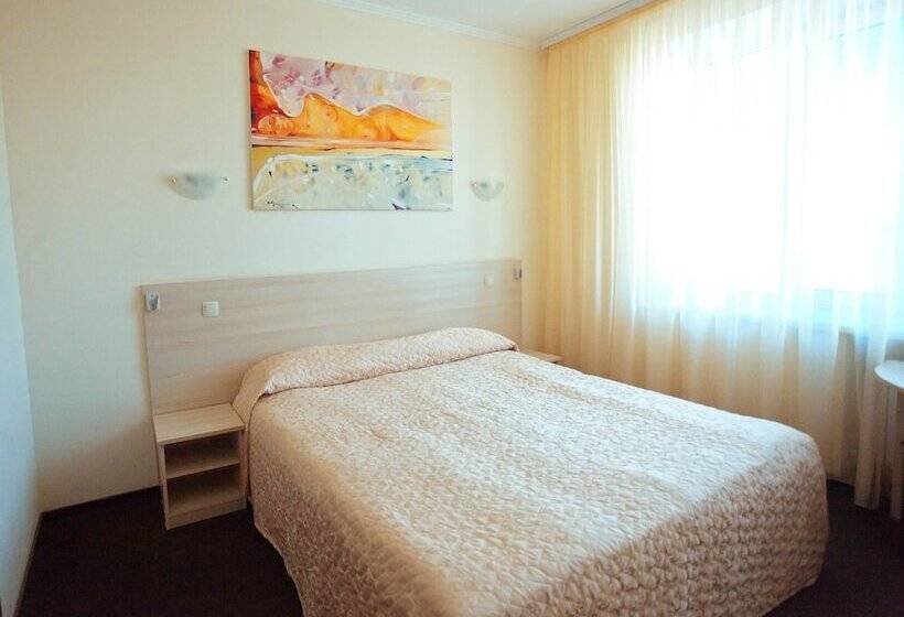 غرفة عائلية, Art Ulyanovsk