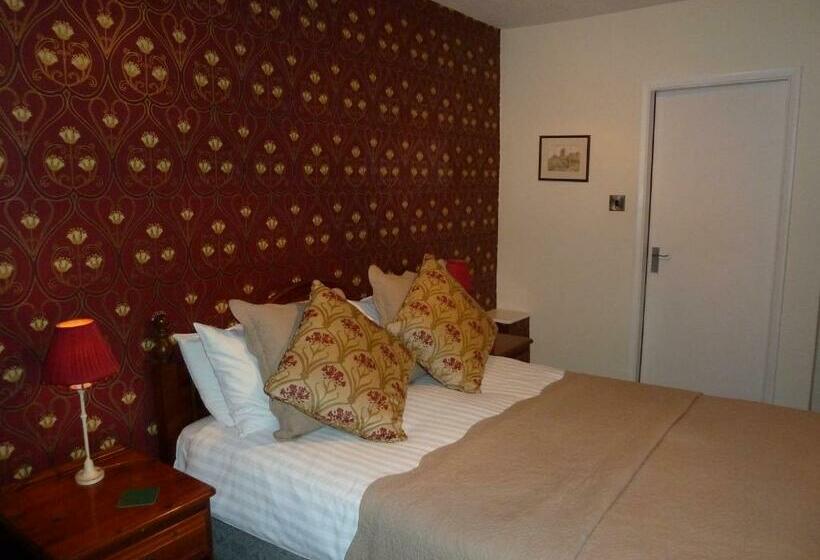 اتاق کلاسیک, Blacksmiths Arms Inn