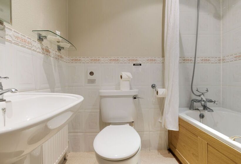 اتاق استاندارد, Blacksmiths Arms Inn