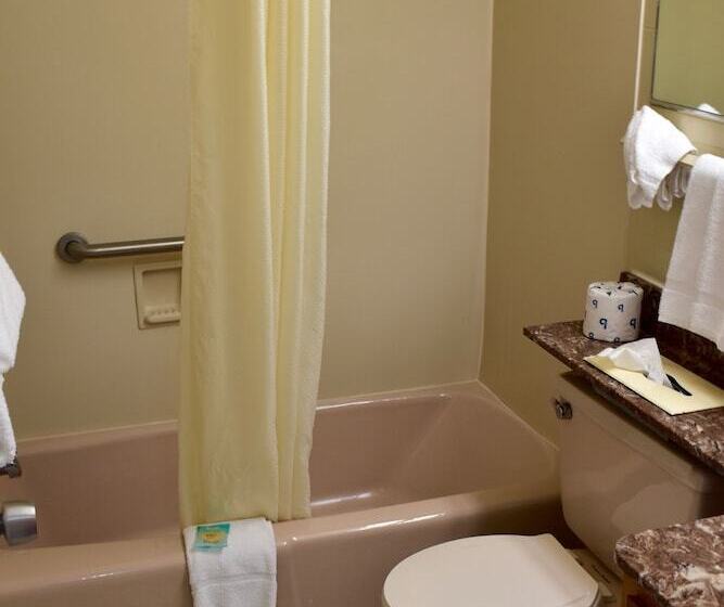 חדר סטנדרט שתי מיטות זוגיות, Red Roof Inn Stroudsburg