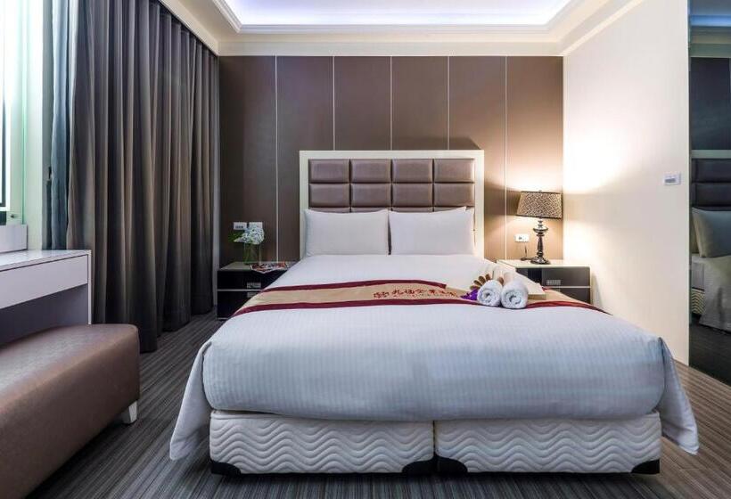 高级大房间, Harmonious