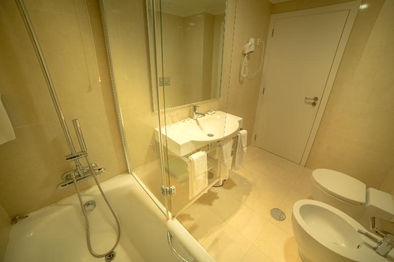 Camera Standard, João Paulo Ii