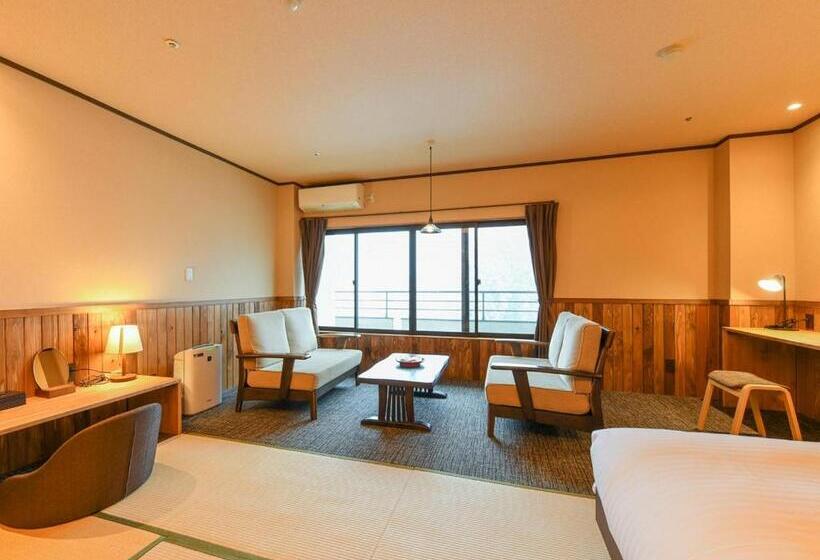 غرفة سوبيريور, Kutsurogijuku Chiyotaki