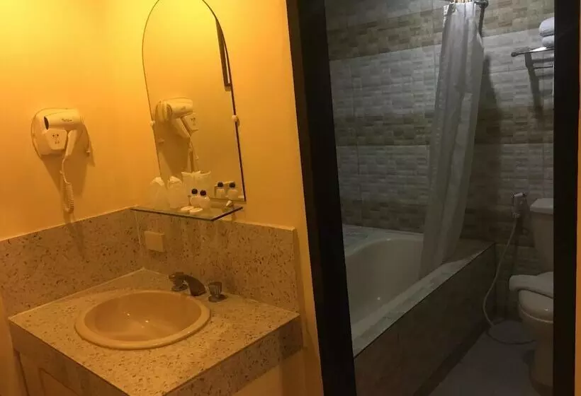 اتاق استاندارد, Lourdes Suites