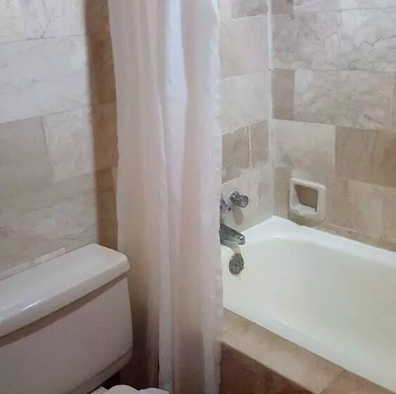 سوییت, Lourdes Suites