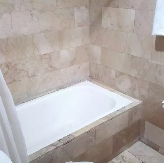 سوئیت 2 خوابه, Lourdes Suites