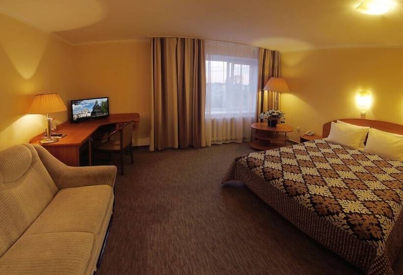 חדר קומפורט, Sadko