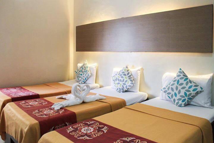 Номер Стандарт, Stone House Quezon City