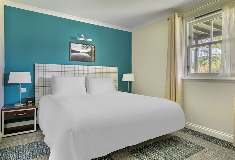 Дом 1 Спальня, The Kenmore Club