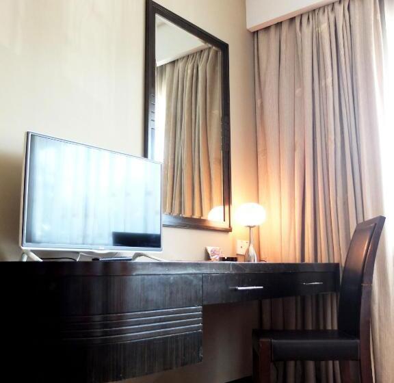 غرفة قياسية, The Mark S Lodge