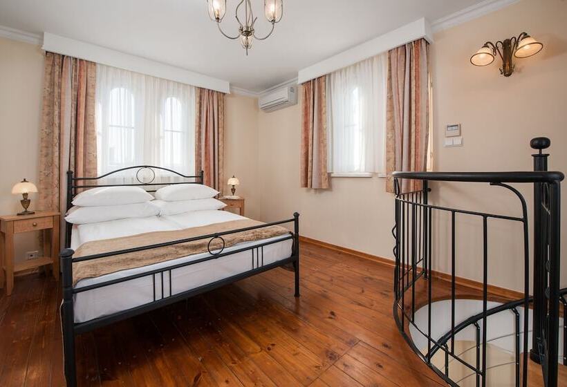 اتاق خانوادگی, Villa Sedan   Destigo Hotels