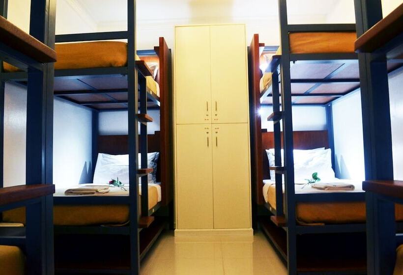 Cama em Quarto Compartilhado, Townhouse Oak Vip Suites