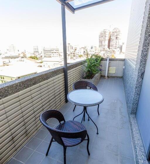 اتاق لوکس با بالکن, Yuhao Hotel Hsinchu Branch