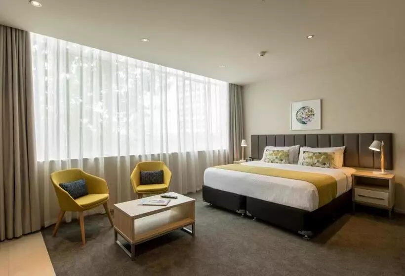 スタンダードスタジオ, Quest On Hobson Serviced Apartments