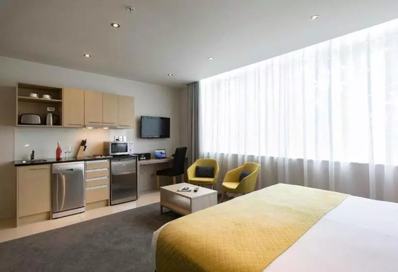 スタンダードスタジオ, Quest On Hobson Serviced Apartments