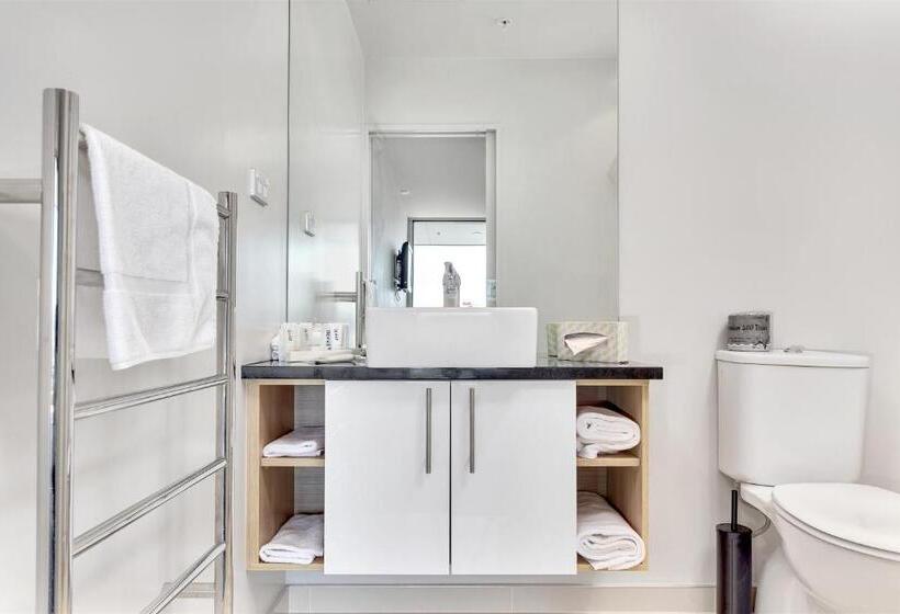 جناح إدارى, Quest On Hobson Serviced Apartments