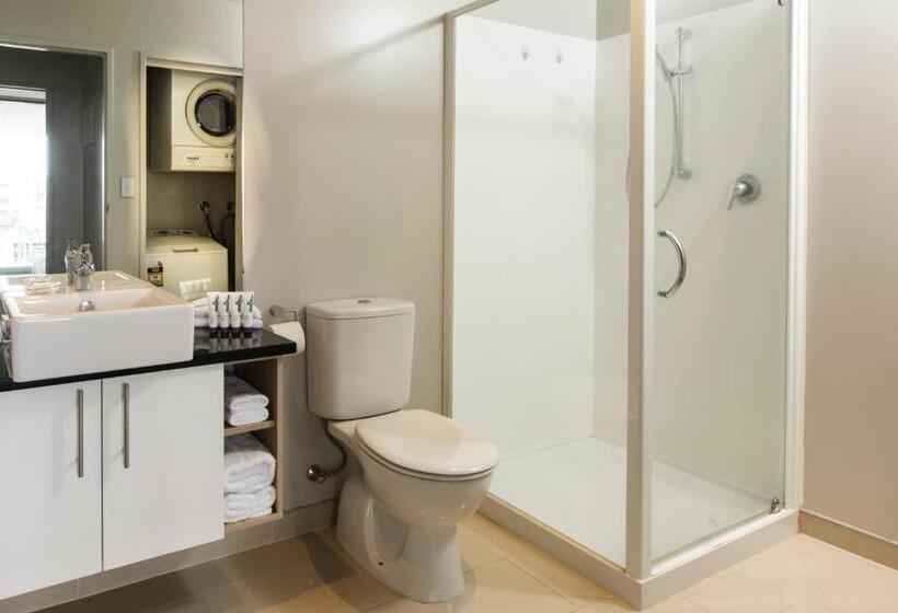 جناح إدارى, Quest On Hobson Serviced Apartments