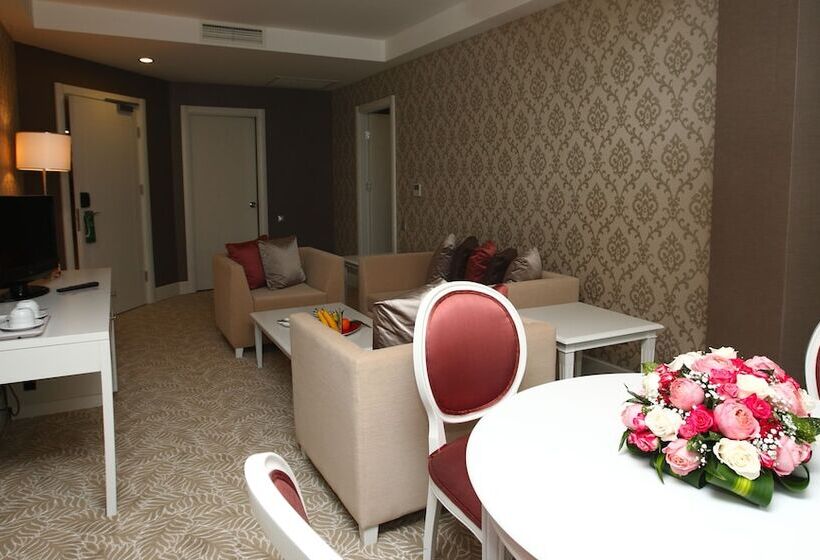 سوییت اجرایی, Qafqaz Baku City Hotel & Residences