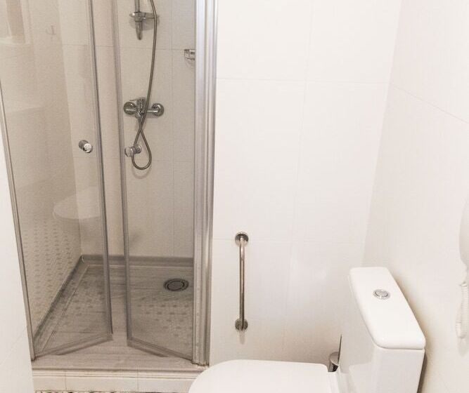 اتاق سوپریور سه تخته, Galata Door Otel