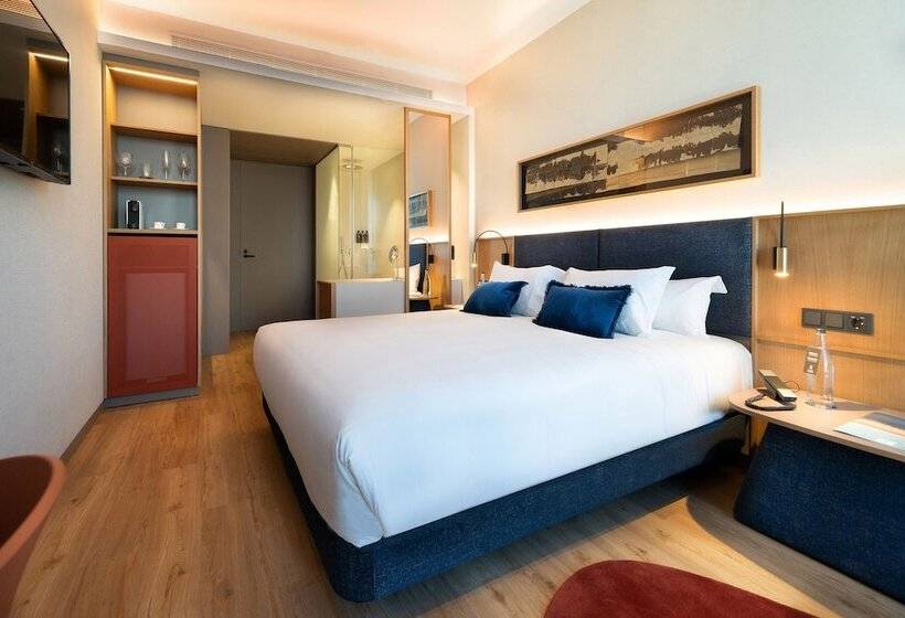 Superior Interior Room, Ocean Drive Madrid