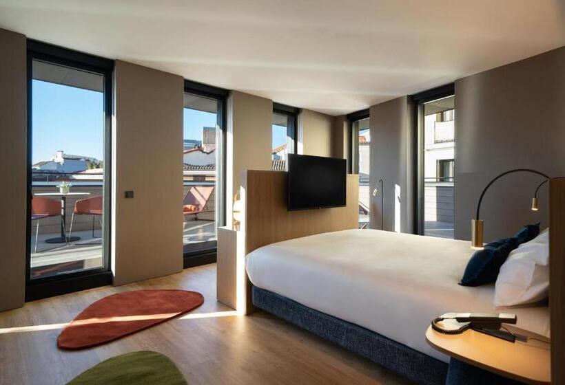 اتاق لوکس با تراس, Ocean Drive Madrid