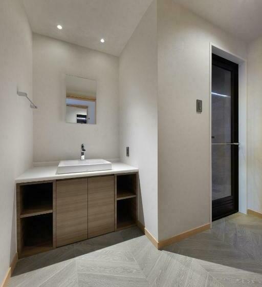 غرفة عائلية مطلّة علي البحر, Third Ishigakijima