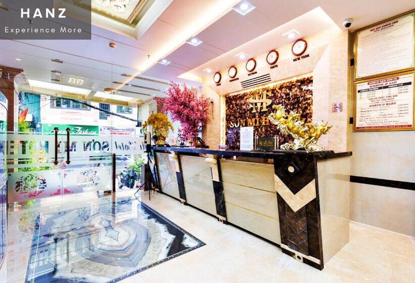 اتاق سوپریور, Hanz Son Mi Saigon