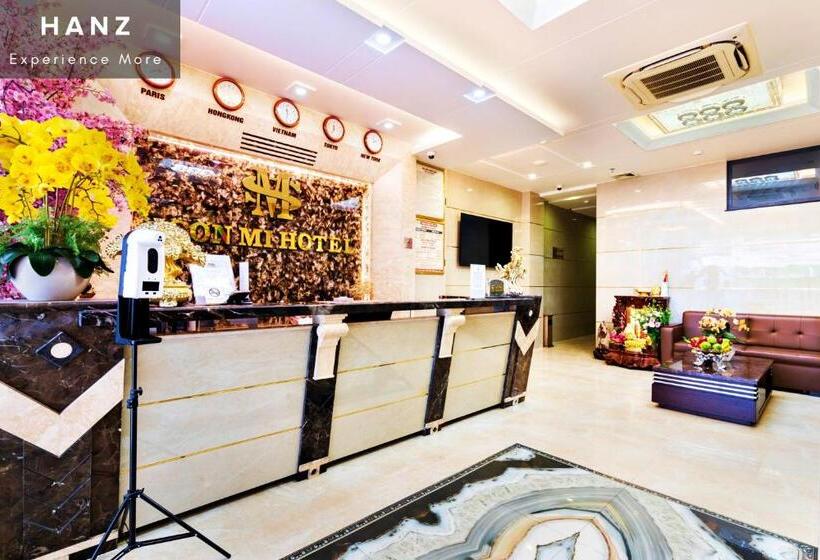 اتاق سوپریور, Hanz Son Mi Saigon
