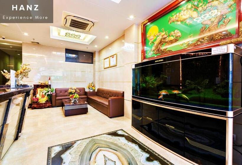 اتاق سوپریور, Hanz Son Mi Saigon