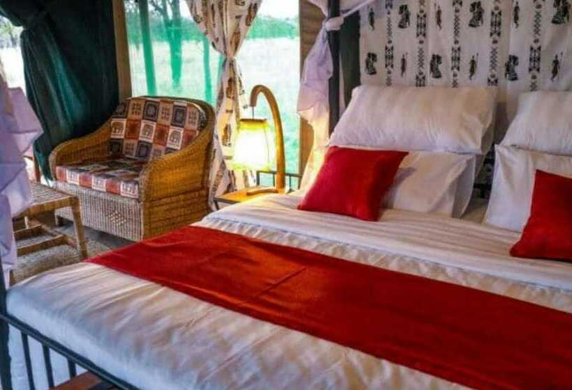 Deluxe Tent, Osinon Camps & Lodges