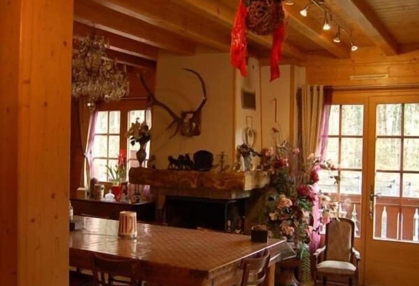 חדר משפחתי, Chalet Esprit