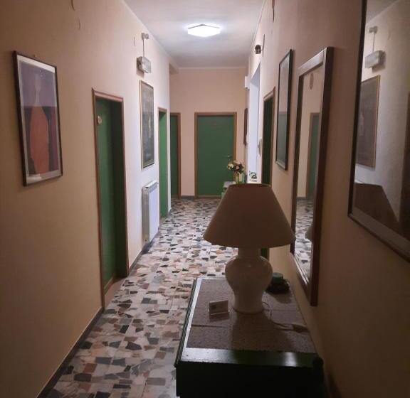 Номер Стандарт, Etrusco