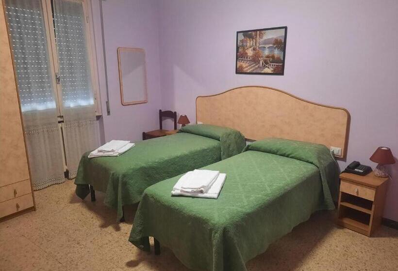 חדר סטנדרט, Etrusco