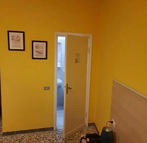 اتاق استاندارد با تخت بزرگ, Etrusco