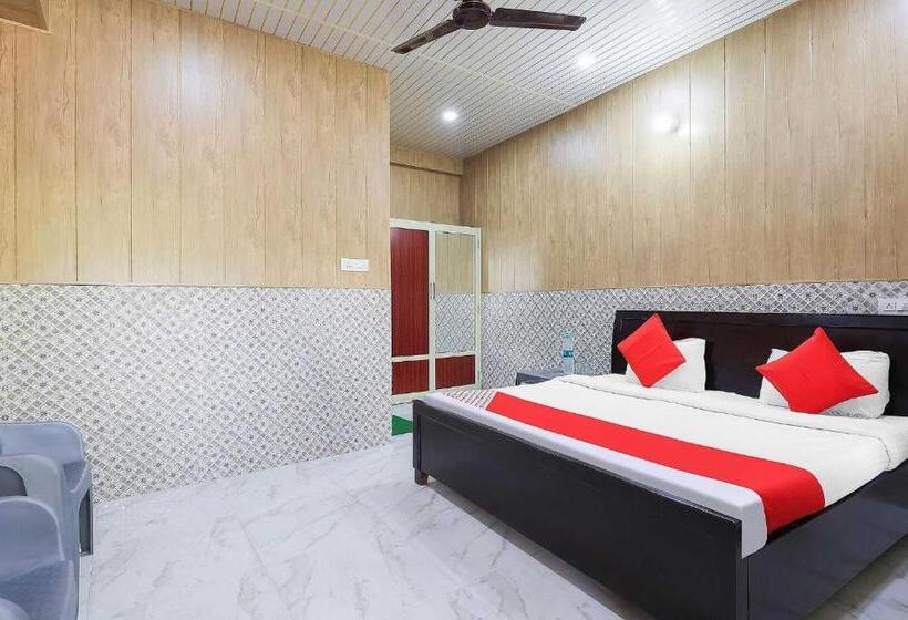 חדר סטנדרט, Oyo 85701  Chitrarth And Party Lawn