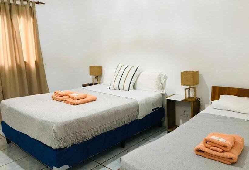 غرفة كلاسيكية ثلاثية, Puerto Libertad   Iguazú