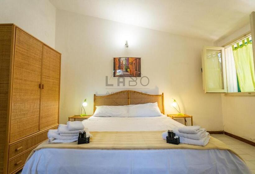 آپارتمان 1 خوابه با چشم‌انداز, Residenza Crivo