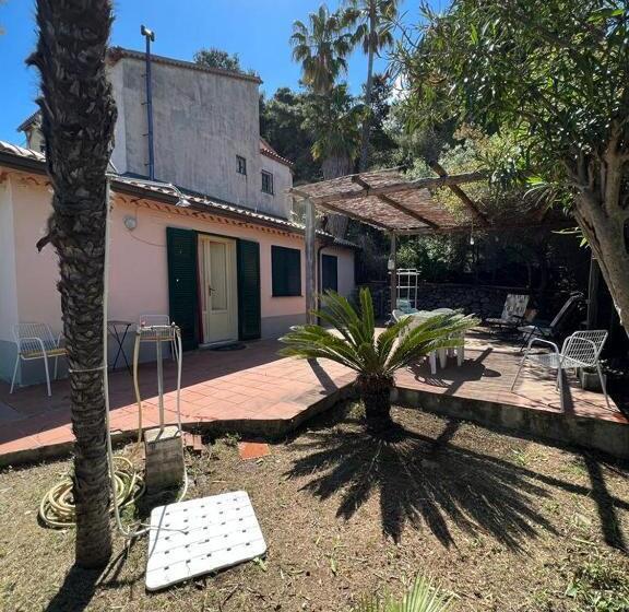 آپارتمان 1 خوابه با چشمانداز دریا, Residenza Crivo