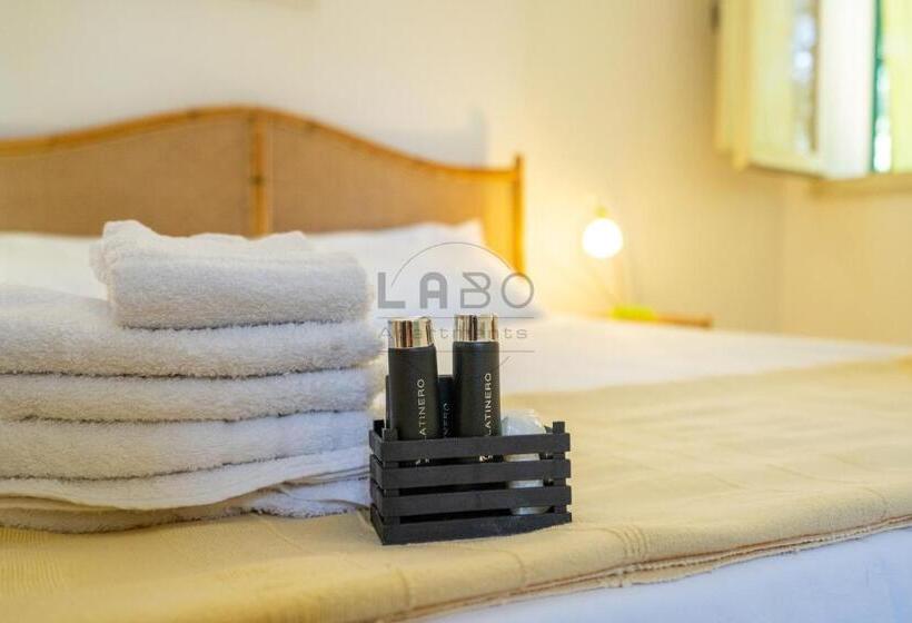 آپارتمان 1 خوابه با چشم‌انداز, Residenza Crivo