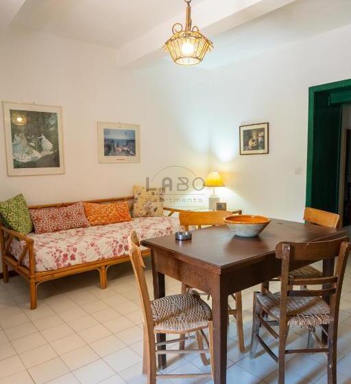 آپارتمان 1 خوابه با چشمانداز, Residenza Crivo