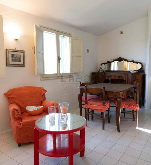 آپارتمان 1 خوابه با چشمانداز دریا, Residenza Crivo