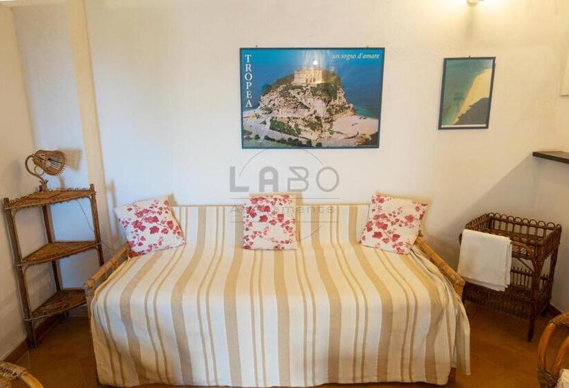 آپارتمان 1 خوابه همکف, Residenza Crivo