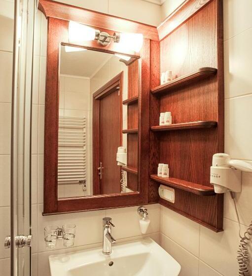 经典家庭房间, Batory