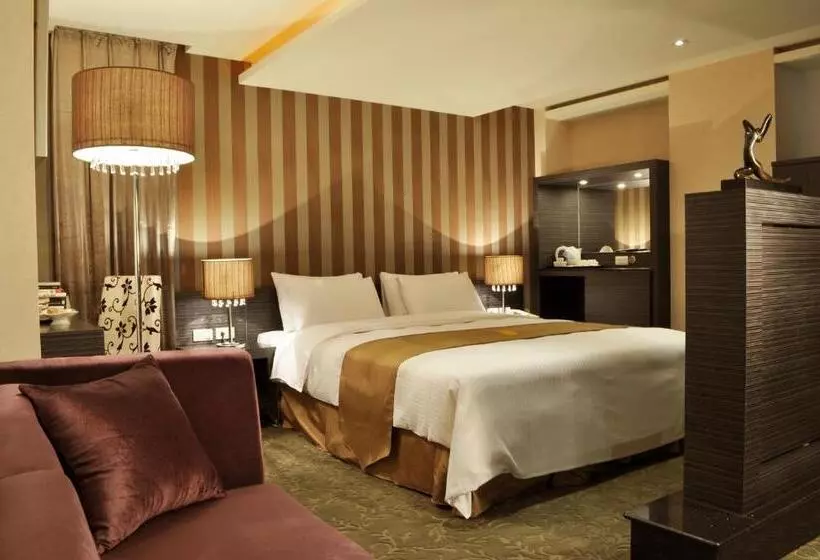سوییت, Byeyer Hotel Hualien