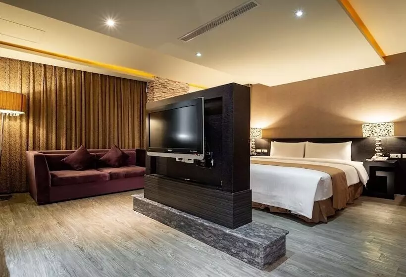 سوییت, Byeyer Hotel Hualien