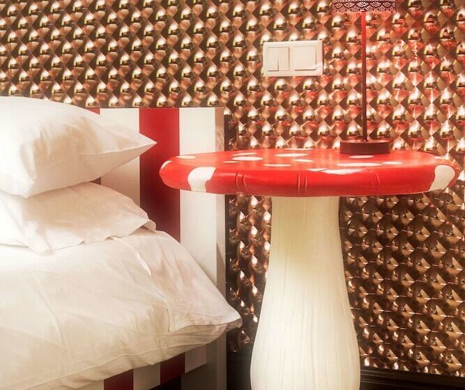 غرفة قياسية, Cooking And Nature  Emotional