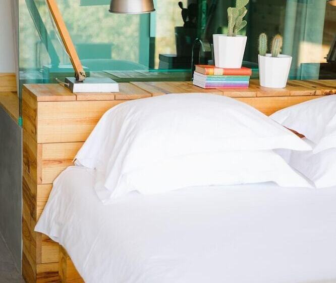 غرفة قياسية, Cooking And Nature  Emotional